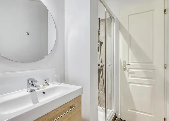 Des Voyageurs Centre Bastide Hotel Bordeaux